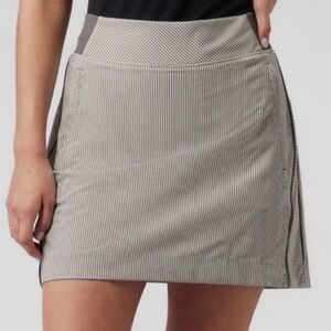 Athleta Brooklyn Skort - Grey/white stripe